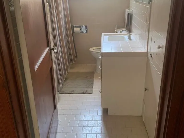 219 Westmoreland Dr — Photo 10