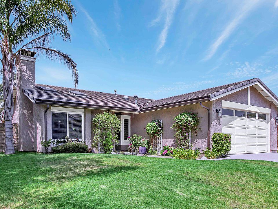 1st image of 3781 Calle Clara Vis