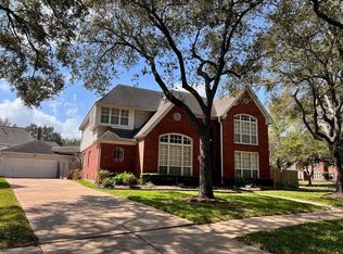 3915 Spring Bloom Ct, Sugar Land, TX 77479