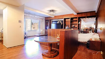 Rented by Park Property Advisors