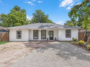 8161 Record St, Houston, TX 77028