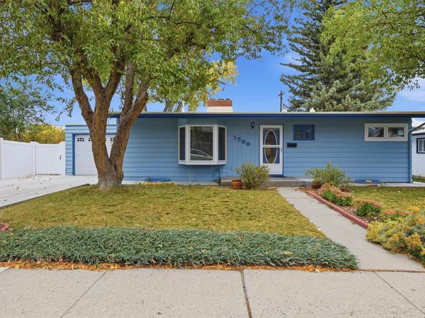 1568 Hyview Dr, Casper, WY 82604