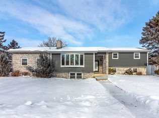 201 Thro Ave, Mankato, MN 56001