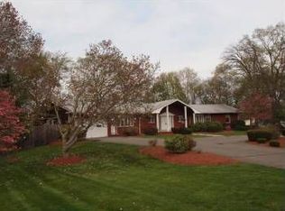 8 Darrell Dr, Randolph, MA 02368