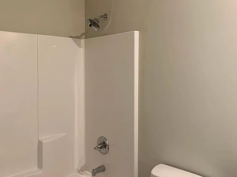 5564 S Victoria St — Photo 11