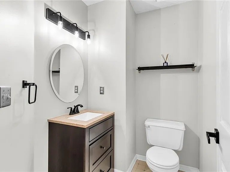 608 Adam Cir — Photo 19