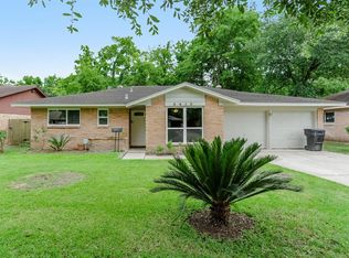 6415 Tiffany Dr, Houston, TX 77085