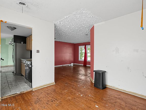 5th image of 1408 Ranch Drive