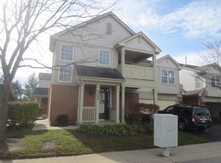 2222 Rockefeller Dr #2222, Geneva, IL 60134