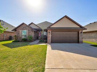 7432 Geneva Rea Ln, Yukon, OK 73099