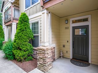 312 NE Morgan St #7-2, Portland, OR 97211