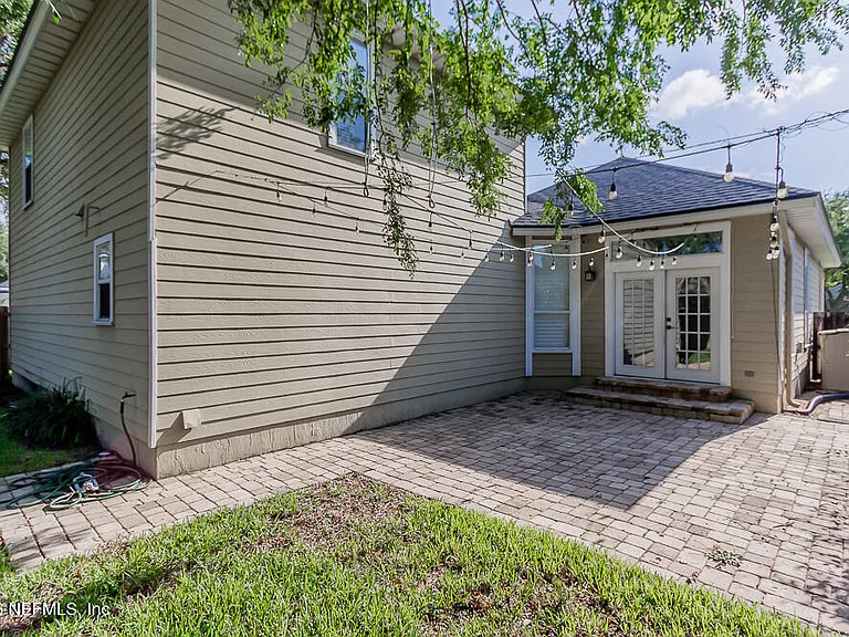 2891 Saint Maarten Ct — Photo 40
