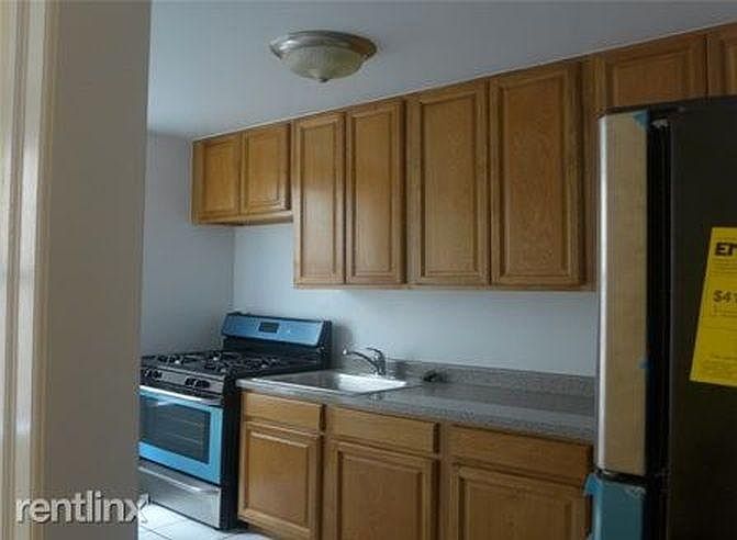 2nd image of 2737 Marion Ave