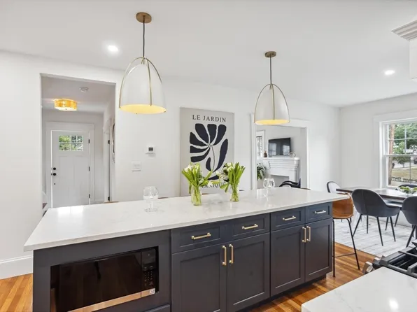 75 Emerson Rd, Milton, MA 02186