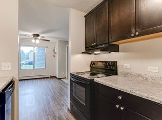 3721 Foss Rd #3, Minneapolis, MN 55421