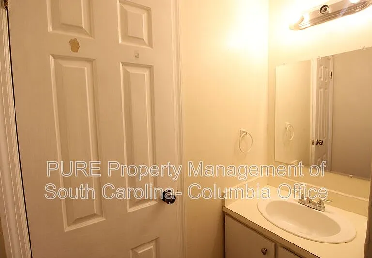 403 Charwood Ln — Photo 43