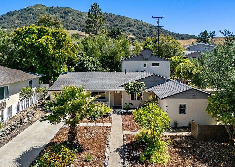 1st image of 123 Ramona Dr