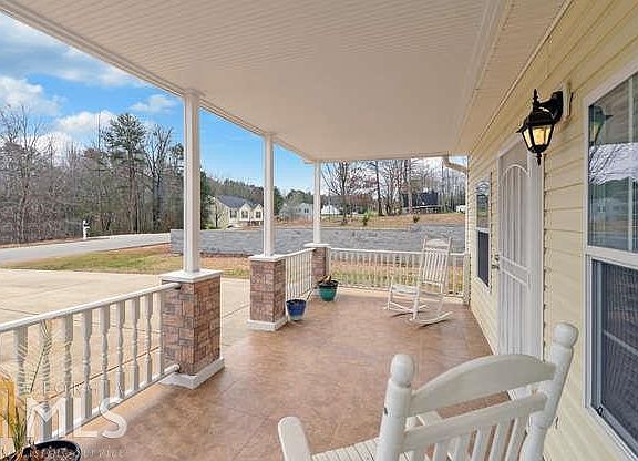 4th image of this home