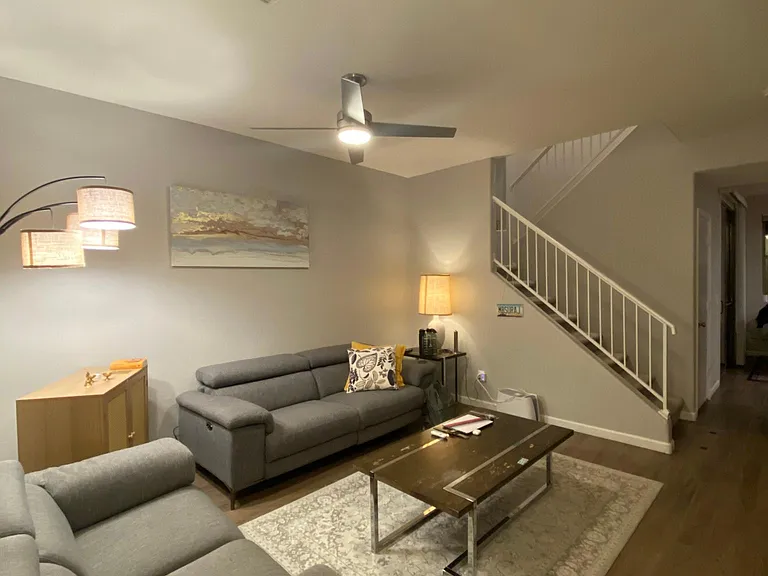 1886 E Don Carlos Ave #151 — Photo 2