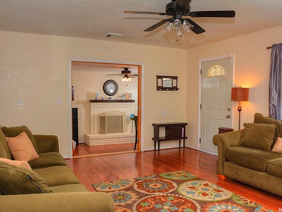 3rd image of 2421 E Anita St