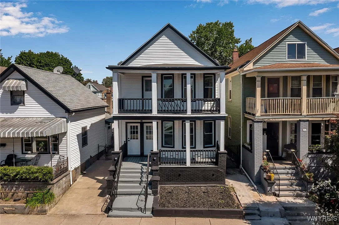 9 West Ave photo 1