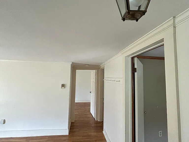 8839 Langmaid Rd — Photo 13