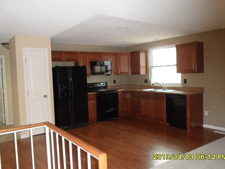 19690 E Oxford Dr — Photo 6