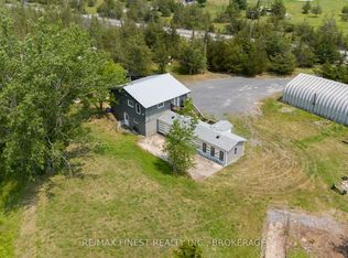 780 Wing Rd, Loyalist, ON K0H 2H0