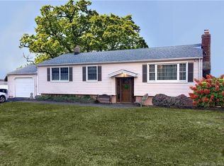 5 Crestwood Rd, Milford, CT 06460
