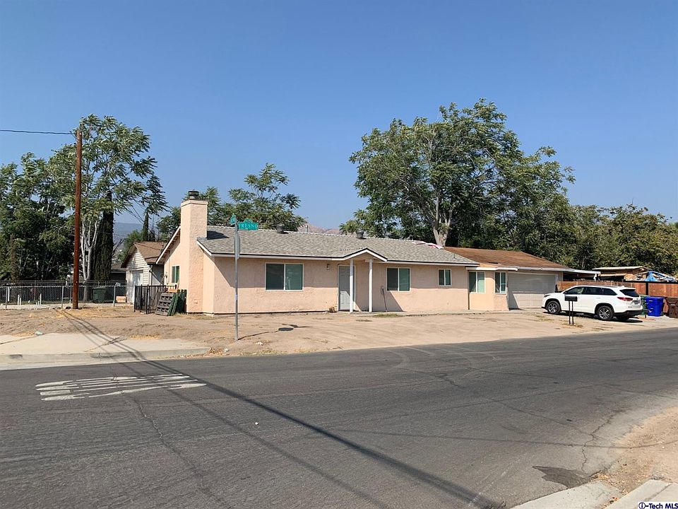 1st image of 26522 Fresno St