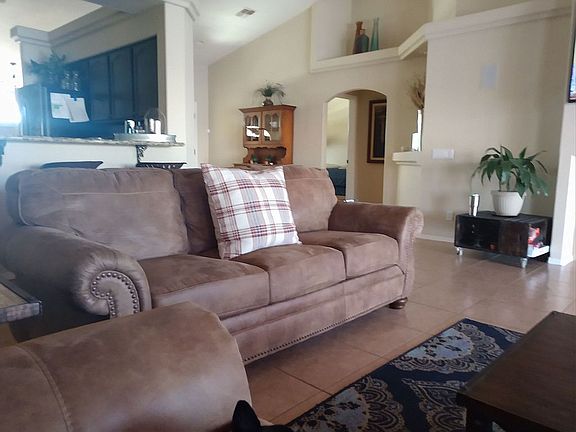 5th image of 2021 E Lago Grande Cir