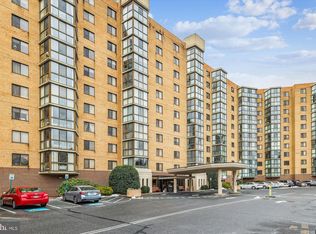 3310 N Leisure World Blvd APT 904-6, Silver Spring, MD 20906