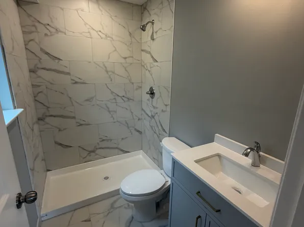 (undisclosed Address), Staten Island, NY 10304