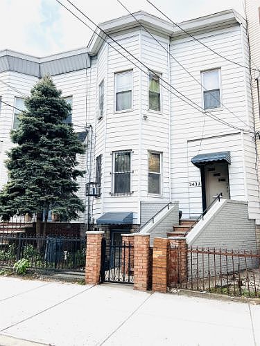 1st image of 343.5 Summit Ave
