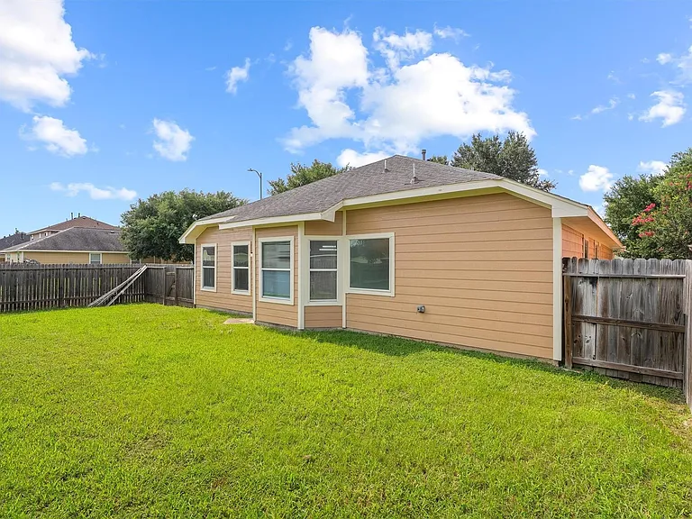 19651 Plantation Grove Trl — Photo 29