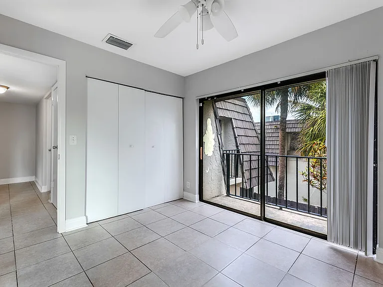 1755 N Congress Ave — Photo 26