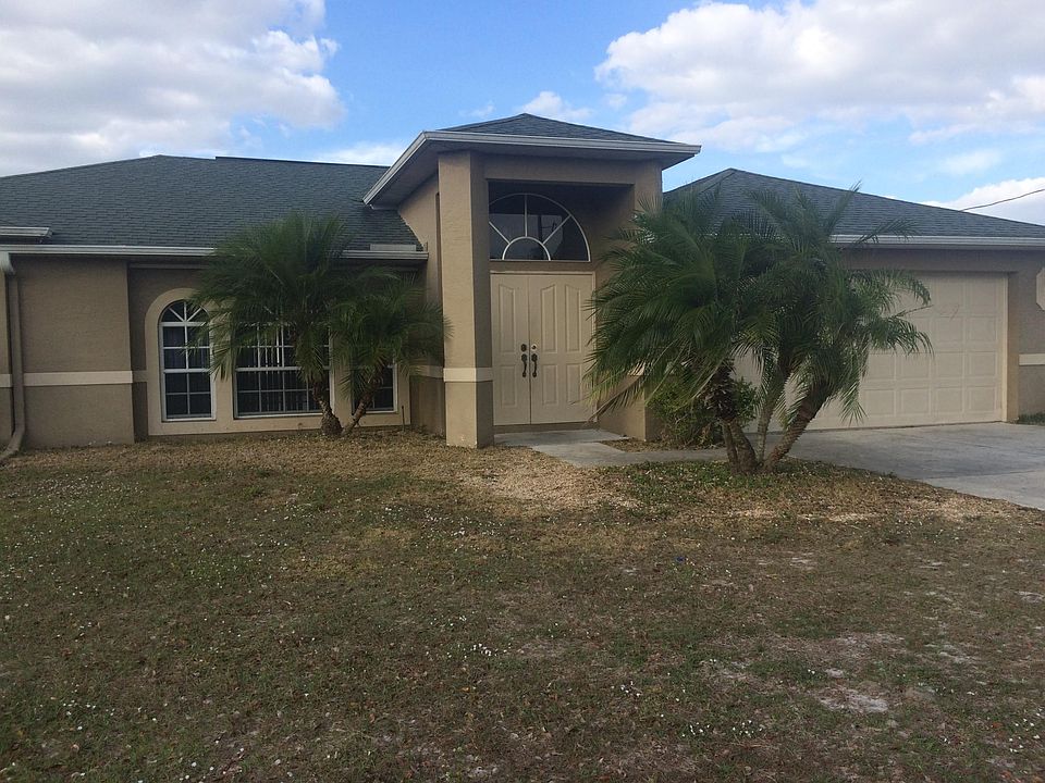 1st image of 225 Blackstone Dr