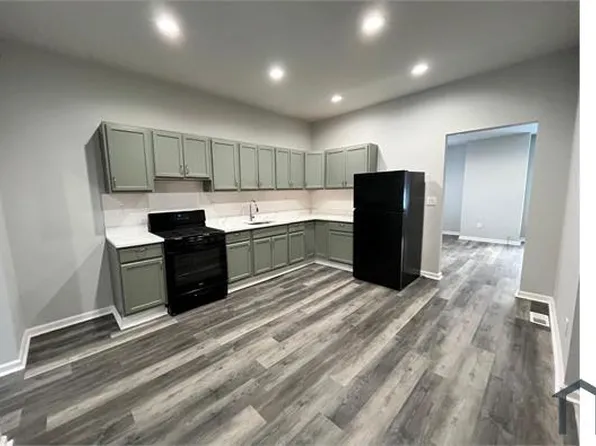 1124 Victoria Ave, New Kensington, PA 15068