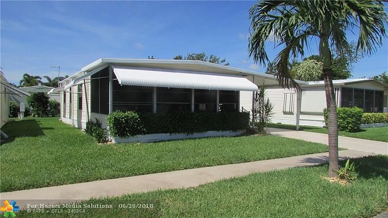 1st image of 272 NW 53rd St