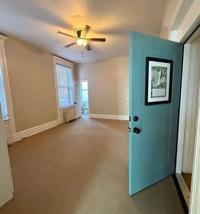 1st image of 1331 Columbine St APT 1A