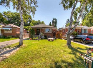 73 Cynthia Rd, Toronto, ON M6N2P8