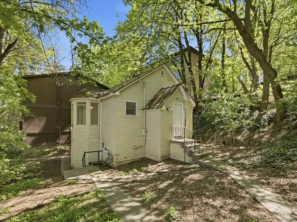 940 NE B St, Pullman, WA 99163