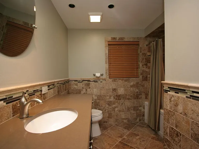 Main Bath