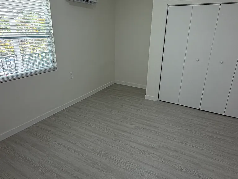 954 NW 34th Ave #3 — Photo 3