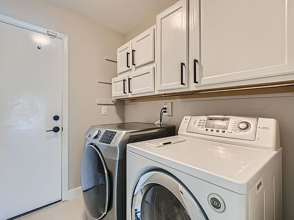 2nd image of 7836 Calico Flower Ave