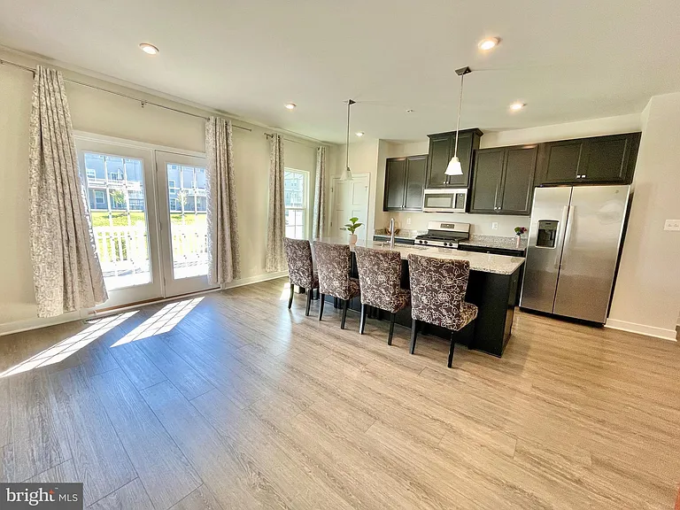 1518 Wilmer Park Ln — Photo 19