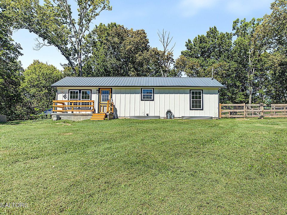 1st image of 35 Peppermint Ln