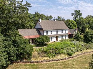 6 Dorothy Cir, Royersford, PA 19468