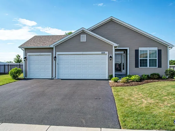 2215 Truman Trl, McHenry, IL 60051
