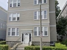 25 Hosmer St, Boston, MA